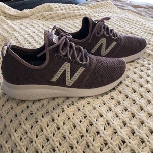 New Balance Fuel Core Coast